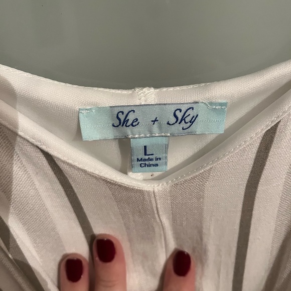 Womens she & sky tie front dress size lg - Picture 3 of 6